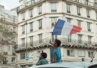 „Prawo do bycia zapomnianym”. Jak Francja chroni nieletnich influencerów?